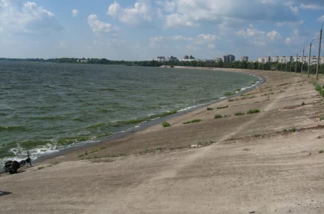 Токсичное загрязнение в Каховском водохранилище: полиция открыла производство