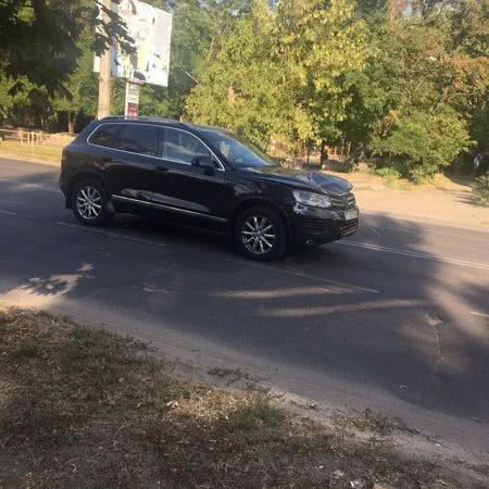 Бизнес-леди, которая сбила двух детей на зебре в Херсоне, присудили три года условно