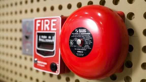 Школы Херсонщины получат новое оборудование для пожарной безопасности