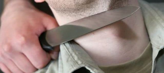 Херсонцу пытались отрезать голову, чтобы меньше пил