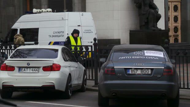 В Украине вводят бесплатную растаможку "євроблях", названы главные подводные камни