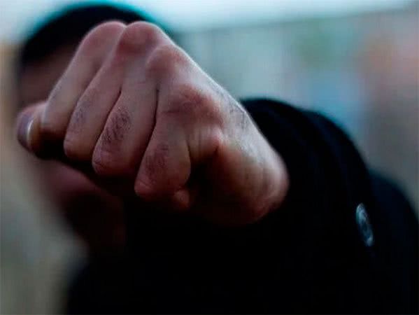В Херсоне избили директора частной жилищной конторы
