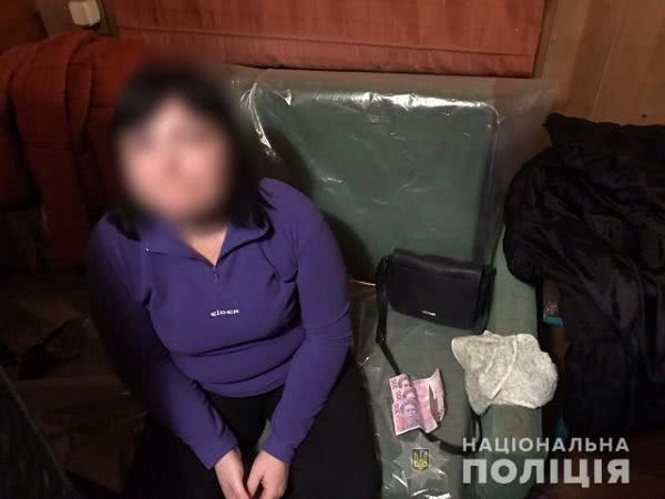 В Херсоне полицейские разоблачили местную жительницу в сводничестве