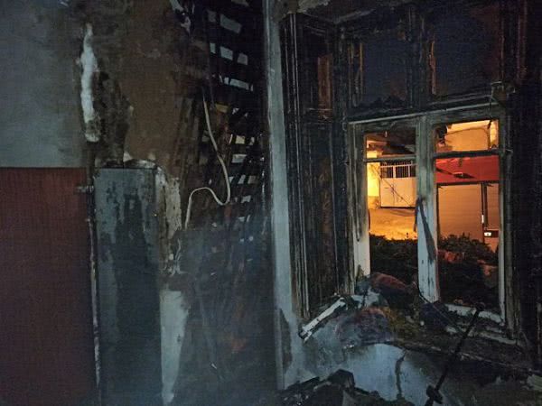 В Херсоне горел четырехквартирный дом