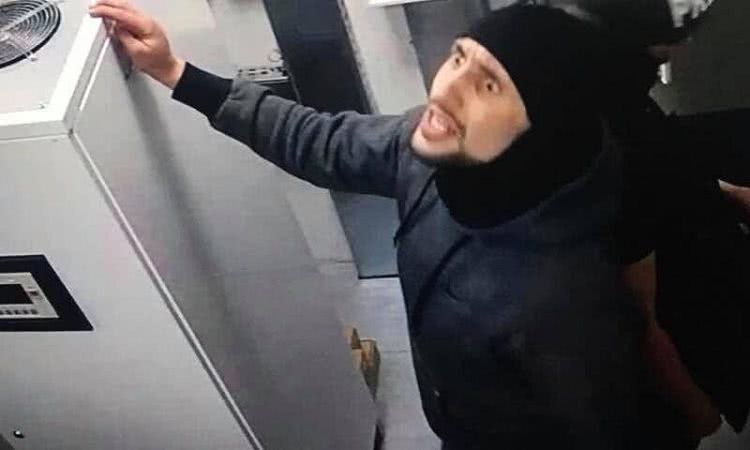 В Киеве херсонец совершил самоубийство