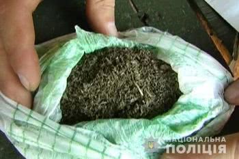 У Великій Олександрівці затримали наркомана
