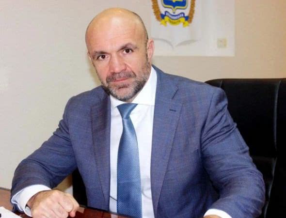 Мангер созывает внеочередную сессию Херсонского облсовета