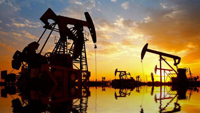 Цены на нефть снова рухнули: что происходит на рынке 23 марта