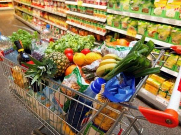 Украинцам стоит приготовиться к подорожанию продуктов из-за роста курса доллара - экономист