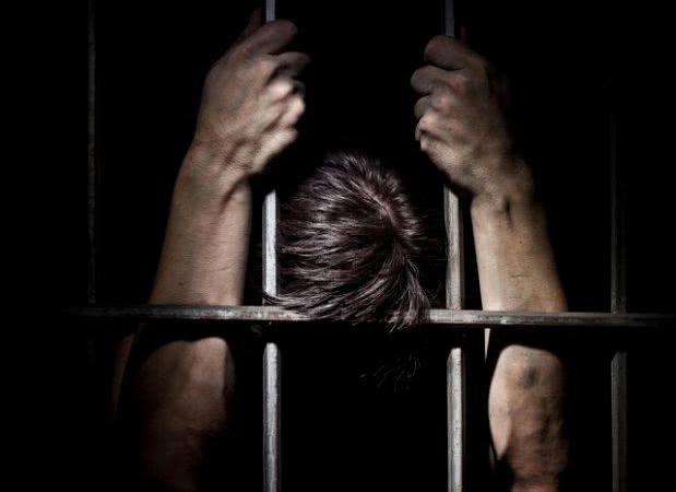 За совершение кражи житель Скадовского района проведет почти 4 года за решеткой