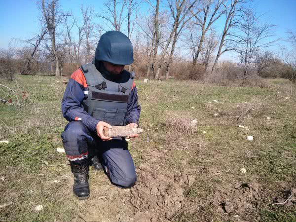 Піротехніки обласної ДСНС знищили боєприпаси часів минулих війн