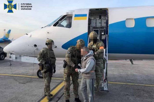 Суд, где должны избирать меру пресечения Алексею Левину, «заминировали»