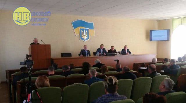 В Геническом районе приняли обращение по поводу проблем в медицине