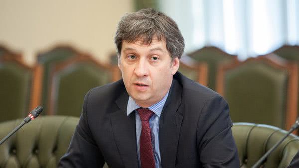 Чурий: Основная причина девальвации гривны – паника из-за коронавируса
