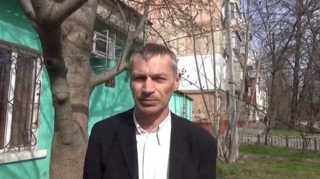 Новому руководителю КП "Дорожник" не дают работать чиновница мэрии и двое психов