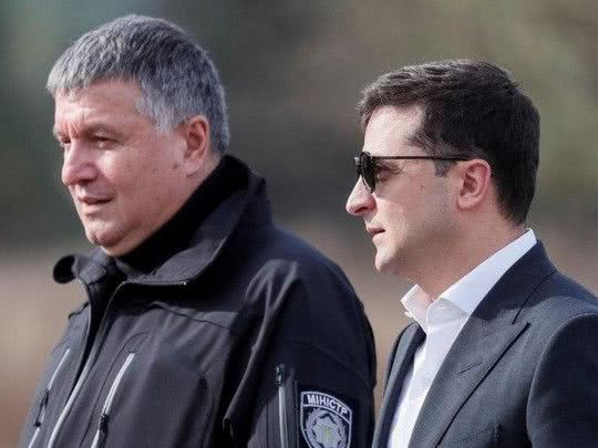 Пока Зеленский молчит, Аваков становится премьером: почему это опасно для Украины