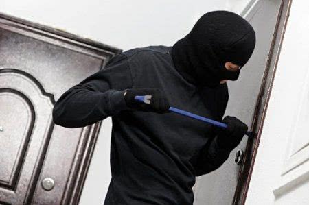 ДТП і крадіжки: херсонська поліція повідомила про злочини у регіоні