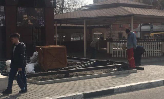 В центре Херсона вместо клумбы появится застройка