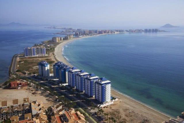 В Геническе готовятся к курортному сезону несмотря на карантин