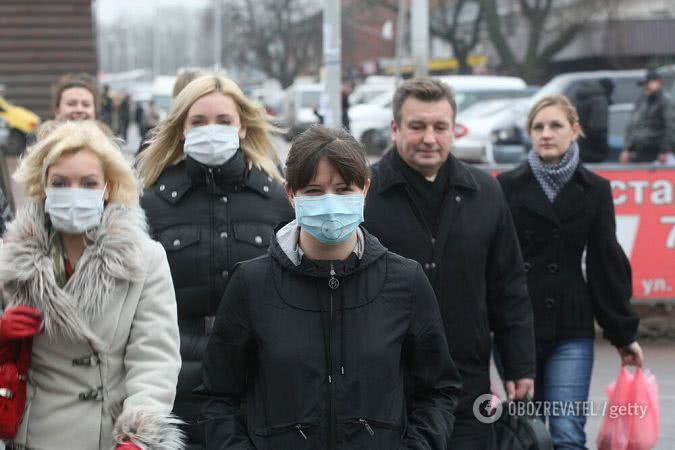 Людям, которые не имеют признаков заболевания, можно ходить без маски