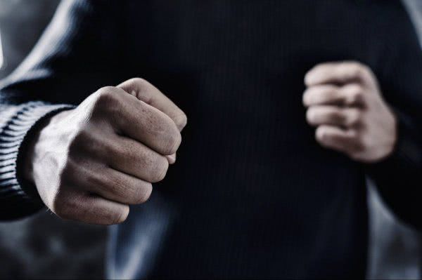 На Херсонщині судитимуть чоловіка за нанесення смертельних тілесних ушкоджень своєму тестю