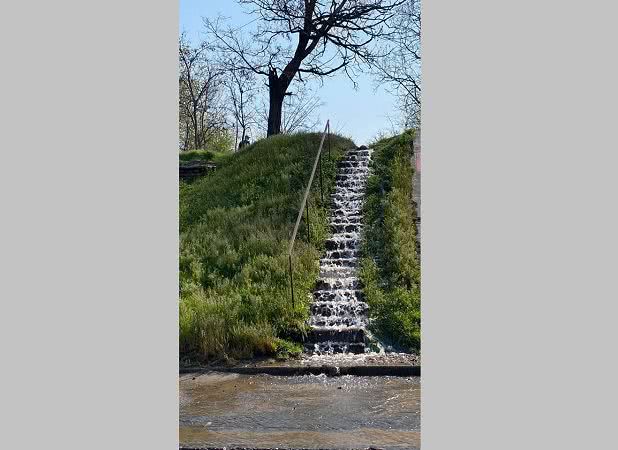 В Херсоне произошла авария водопровода на мосту
