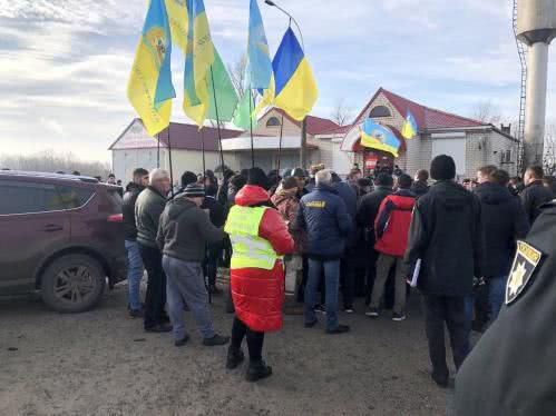 В поминальное воскресенье фермеры Херсонщины перекроют мост