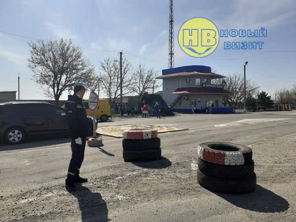 В Геническом районе планируют оставить только один блок-пост