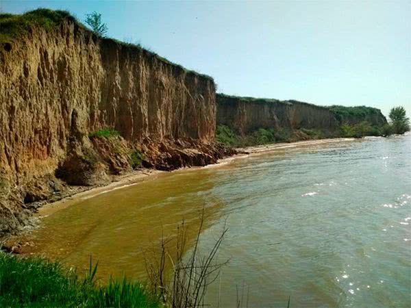 Сельчанин на Херсонщине разбился на берегу рукотворного моря