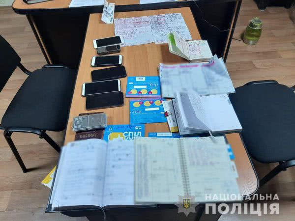 Херсонські оперативники затримали організатора групи наркозбувачів, який підозрюється у вбивстві «закладчика» за приховування прибутків