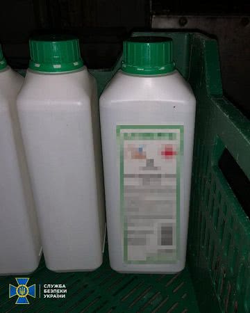 На Херсонщине СБУ разоблачила мощное подпольное производство некачественных дезинфицирующих средств