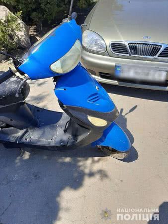 Голопристанські поліцейські оперативно повернули власниці викрадений скутер