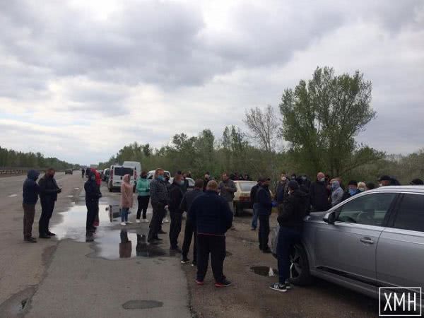 Под Херсоном фермеры, предприниматели и полиция готовятся к протестам