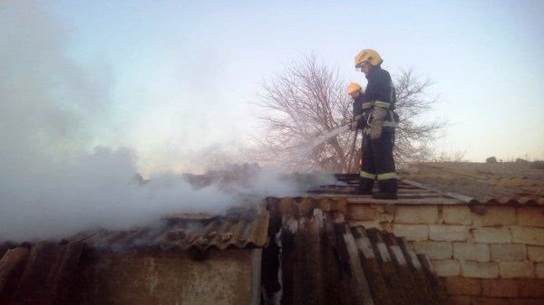 Нижньосірогозькі вогнеборці ліквідували загорання допоміжної споруди