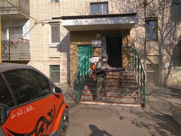 В Херсоне начата дезинфекция жилых домов