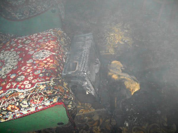 Новокаховські рятувальники ліквідували пожежу в квартирі