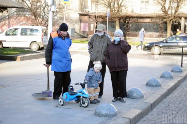 Карантин в Украине будет продлен: СМИ назвали новые сроки