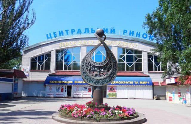 Завтра на Херсонщине будут работать 11 рынков, - Гусев