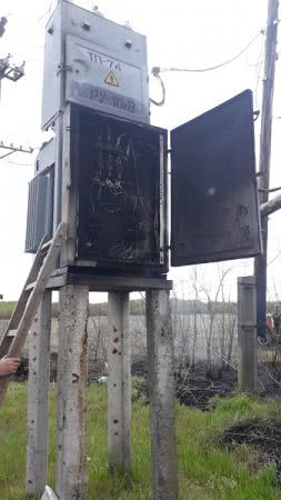 Олешківські вогнеборці ліквідували пожежу трансформатору