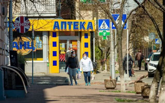 Обязательно надо сообщать – патрульная полиция ответила на вопрос херсонки о нарушителях карантина