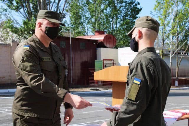 20 срочников-нацгвардейцев уволились в запас в Херсоне