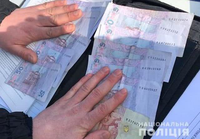 За предложение взятки водитель получил уголовное наказание в виде штрафа