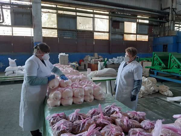 Антикризисный штаб по обеспечению пенсионеров гуманитарной помощью в условиях карантина продолжает свою работу