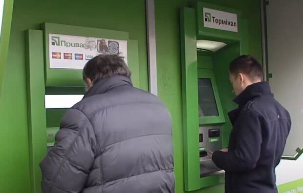 В Украине внедрят новые правила для денежных переводов - главные изменения