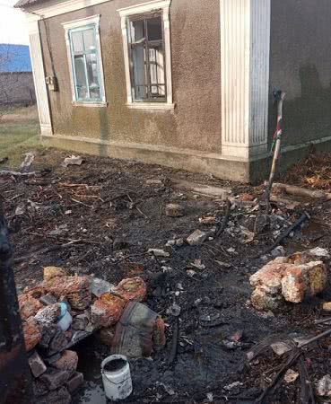 У Скадовському районі ліквідовано пожежу у приватному домоволодінні