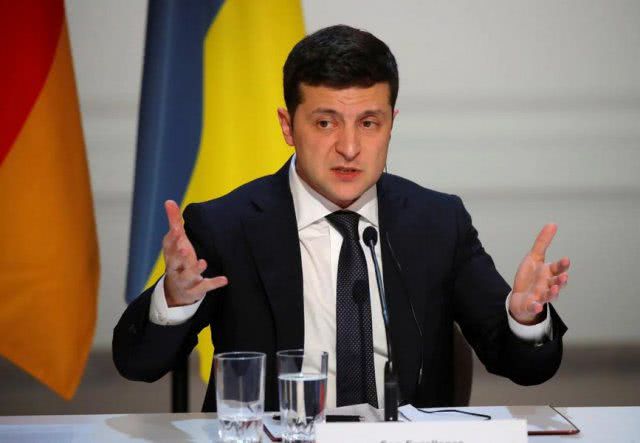 Зеленский пообещал украинским ученым миллион долларов за изобретение вакцины или лекарства от коронавируса