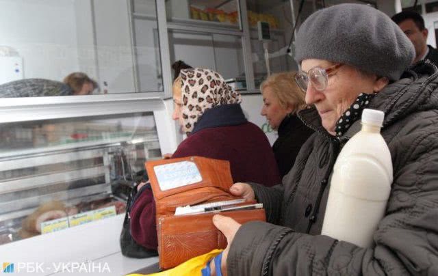 Как часто можно выходить из дома: в Украине сделали громкое заявление о режиме карантина