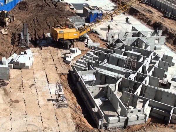 Эксперт: из-за карантина в Украине активность рынка недвижимости упала на 80%