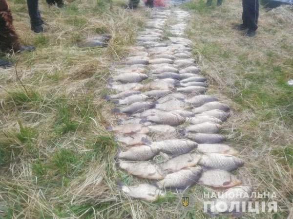 На Херсонщине водные полицейские обнаружили двух нарушителей нерестового запрета
