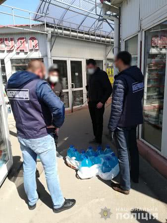 В Херсоне разоблачили продавца поддельного  антисептика